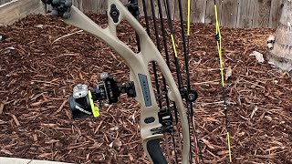 Hoyt RX7 speed bow 82 pound draw 300 spine arrows [upl. by Rednave510]