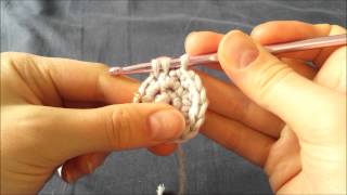 Crochet Amigurumi  Diminuer en maille serrée [upl. by Adnaval]