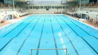 JO2024 Hidalgo inaugure la piscine Georges Vallerey rénovée dans lest parisien  AFP [upl. by Aenneea]