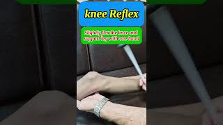 Knee reflex  Deep tendonstretch reflex pediatrics neurology clinicalexamination doctor [upl. by Letsyrk]