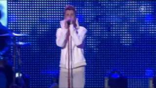 Justin Bieber  Mistletoe LIVE  Bambi Awards 2011 [upl. by Poucher20]