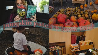 vlogtober 23 11 book haul pumpkin picking and catching up [upl. by Notlok625]