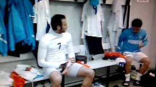 GenoaInter 01 長友 Pazzini vs Nagatomo Spogliatoio Inter 13122011 [upl. by Terchie594]