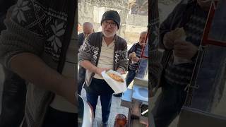 KMaraş Mağralı Sokaklarında Sepetli Motoruyla Gezerek Kendi Yaptığı Börekleri Satan Metin Baba…😋😋 [upl. by Ailedo]