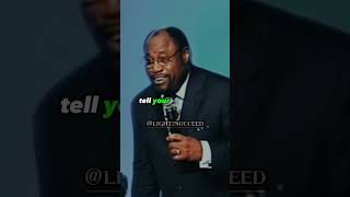 BRINGING VALUE TO YOUR LEADERSHIP  Dr Myles Munroe shorts [upl. by Htebyram]