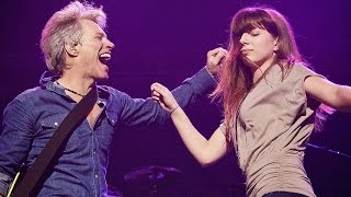 JON BON JOVI DANCING WITH HIS DAUGHTER ⭐️ Las Vegas 2017 [upl. by Nanda]