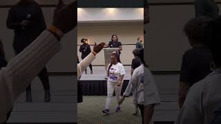 THE LUKE  UNLEASH CONFERENCE  SHENELL DIXON SINGING BIGGER BY JJ HAIRSTON [upl. by Ibmab]