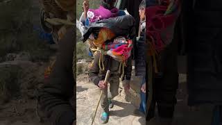 Har Har Mahadev 🙏🔱🛕⛰️🙏  salute for this man 🫡trending mountains kedarnath trek viral [upl. by Aihtyc]