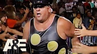 Dusty Rhodes ICONIC Signature Polka Dot Gear  WWEs Most Wanted Treasures  AampE [upl. by Dagna775]