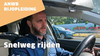 Snelweg rijden voor de eerste keer  ANWB rijopleiding [upl. by Yesmar]