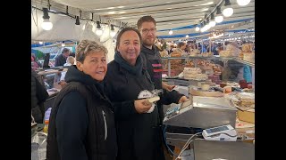 Leviste Fromagerie marché Nogent [upl. by Enahpad]