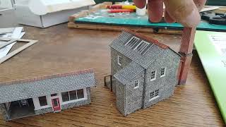 N Gauge Metcalfe Buildings Review for Model railways and railroads [upl. by Culbertson168]