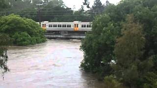 Brisbane floods  Petrie access gone at Pine River [upl. by Aowda]