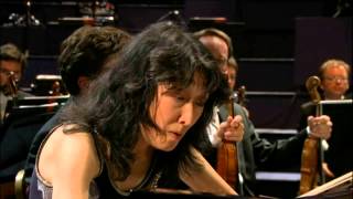 Mitsuko Uchida  Beethoven  Piano Concerto No 4 in G major Op 58 [upl. by Gaut874]