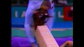 1996 Atlanta Olympic Women’s Gymnastics Balance Beam  Dominique Moceanu fall on head [upl. by Nnyltak]