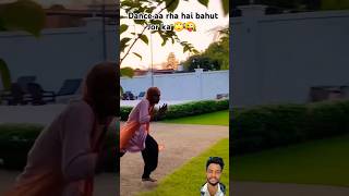 Akeela ko dance aa rha hai 🙄😜 comedy entertaintment ytshorts funny fun shirtsfeed shortvideos [upl. by Yancey]