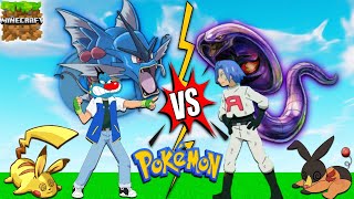 Oggys first waterpokèmon Gyarados vs team rocket Pokémon  in Minecraft [upl. by Enirac]