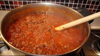 RICETTA RAGÙ ALLA BOLOGNESE ORIGINALE  RAGÙ DI CARNE CLASSICO BOLOGNESE [upl. by Jarad]