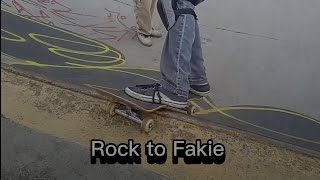 Aprendendo o rock to Fakie PT 1 [upl. by Casavant]