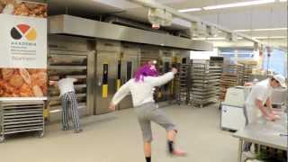 Masterbaker Harlem Shake  Weinheimer Bäckermeister in Aktion [upl. by Oakley]