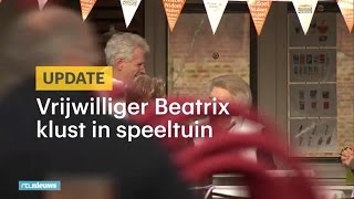 Prinses Beatrix klust in speeltuin  RTL NIEUWS [upl. by Tongue734]