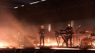 London Grammar live at Zénith Paris 3 December 2017 [upl. by Newg634]