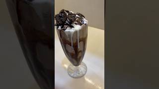 Oreo shake ✨youtubeshortsrecipeyummydeliciousshakefoodoreoshake [upl. by Berri37]