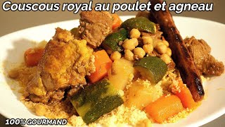 Préparation du Couscous royal recette à lagneau poulet merguez légumes [upl. by Aihsekal]