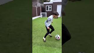 V7SKILLS training with Voon Soccer football voonsports [upl. by Anairotciv473]