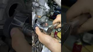 Effortless Bolt Removalautomobile mechanic keşfet [upl. by Spragens]