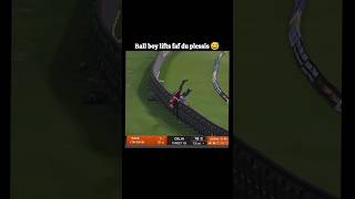 amazing stunt by south african cricketer faf du plessis fafduplessis cricketcomedy catch shorts [upl. by Ydal]