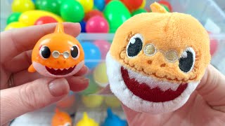 Baby Shark Mashem Surprise Egg Hunt with Grandma Shark  Toy Unboxing [upl. by Richardo950]