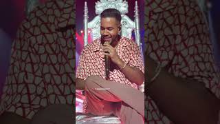 tu jueguito romeo santos en vivo [upl. by Lleihsad]