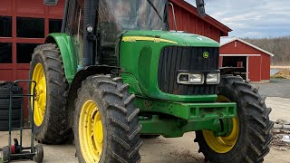 Setting tire width on John Deere 7320 [upl. by Summer]