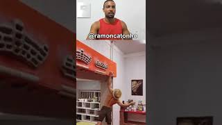 Barra com uma mão viral climbing calisthenics shortvideos [upl. by Tati211]