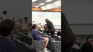 Professor wakes up sleeping students singing emo music 🤣 ⁠ 🎥 TT matthewcpittman⁠ [upl. by Tuhn983]