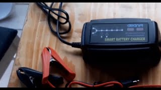 Chargeur Mainteneur de batterie 12 v [upl. by Driskill]