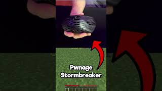 Mouse vs Trackpad in Minecraft PvP [upl. by Eatnuahc42]