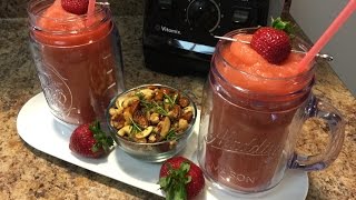 STRAWBERRY DAIQUIRI Featuring Vitamix 7500 [upl. by Jennifer681]