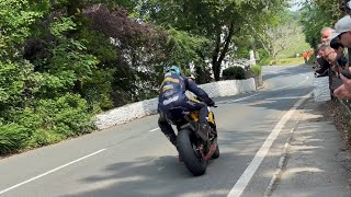 Ian Hutchinson at Barregarrow Isle Of Man TT 2024 isleofmantt isleofman roadrace superbike [upl. by Eimarrej]