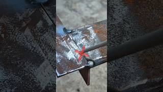 Correct technique for welding steel plates to thin angle iron [upl. by Adler]