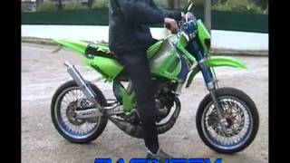 TUNED KAWASAKI KDX 200 AWESOME SOUND [upl. by Cynthy]