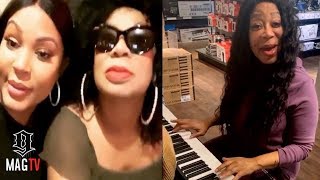 Lyrica Anderson amp Mom Lyrica Garrett Sing Duet Inside Music Store 🎤 [upl. by Ludovika]