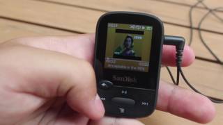 Review SanDisk Clip Sport MP3 Player [upl. by Arick]