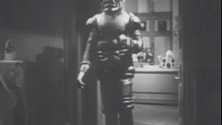 The Phantom Creeps 1939 REVIEW [upl. by Mensch712]