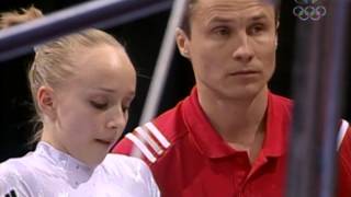 Nastia Liukin  Uneven Bars  2005 American Cup [upl. by Hamimej93]