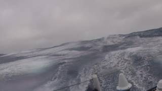 Images impressionnantes de la tempête à 150 milles du Cap Horn [upl. by Willtrude489]