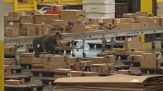 Cyber Monday inside the Hazelwood Amazon facility [upl. by Malvino]