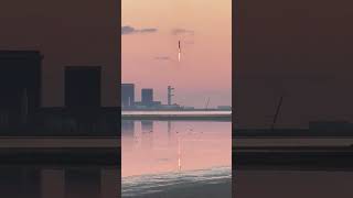 Space X rocket landing 2024 shortsvideo spacex spacexlanding viralvideo ytshorts ￼ [upl. by Heck]