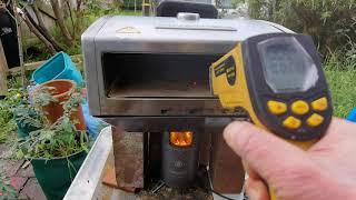 Bakerstone oventop pizza oven powered by a TLUD pellet stove [upl. by Broderick912]